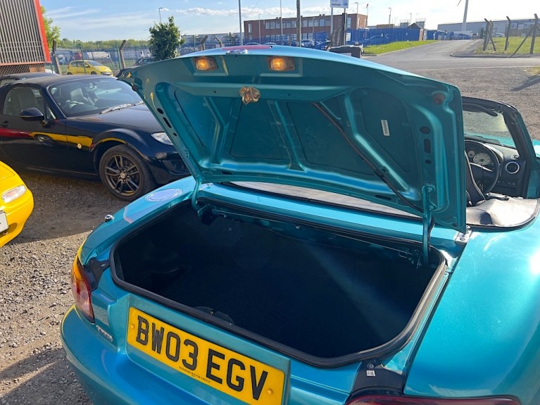 2003 Mazda MX-5 Mk2.5 1.8 vvt Sport