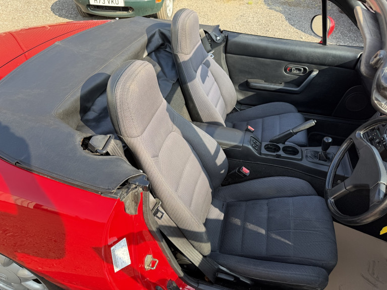 1994 Mazda MX-5 Mk1 NA 1.6 (UK Spec)