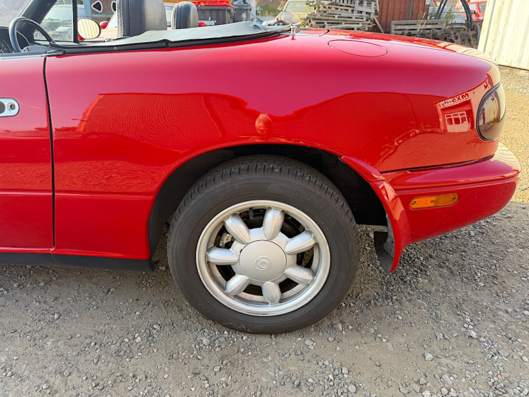 1994 Mazda MX-5 Mk1 NA 1.6 (UK Spec)