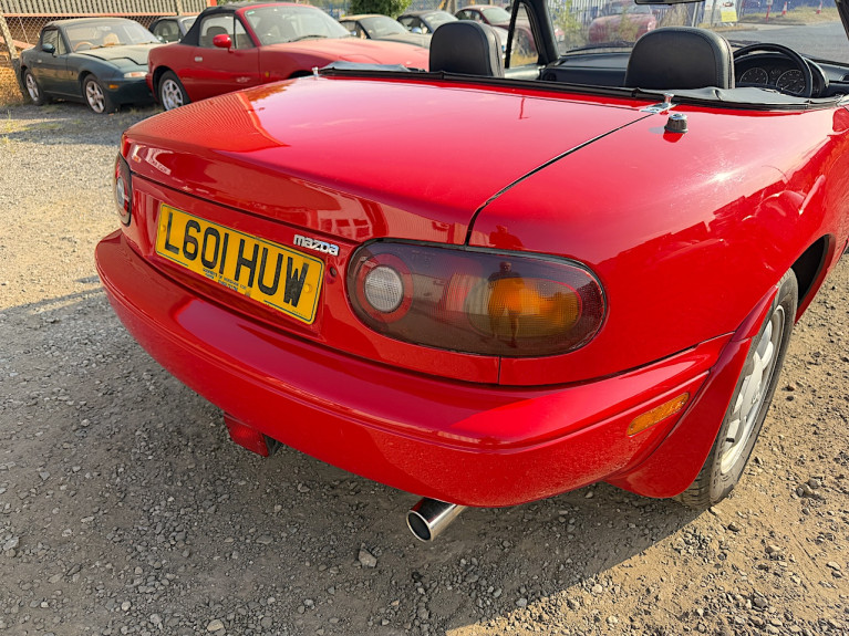 1994 Mazda MX-5 Mk1 NA 1.6 (UK Spec)