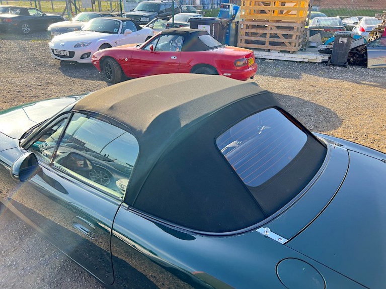 1999 Mazda MX-5 Mk2 1.8