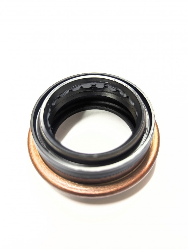 Gearbox rear oil seal MK3 6-speed