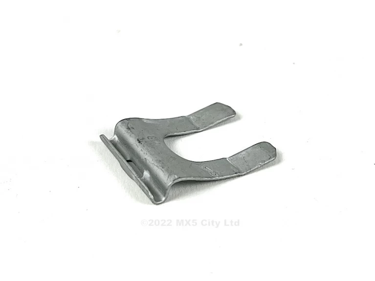 Spring clip (brake & clutch lines)