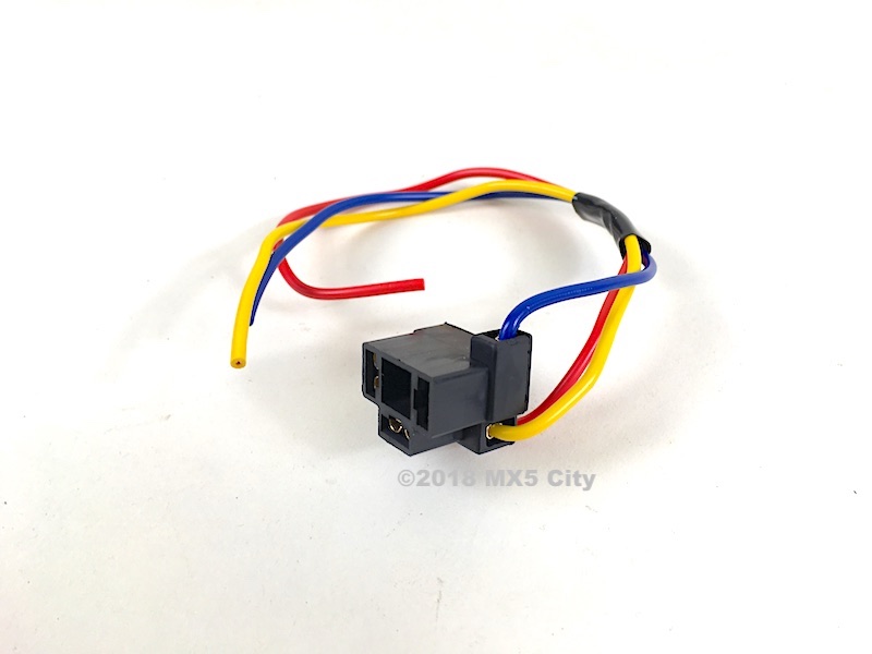 Replacement headlamp connector plug for Mk1